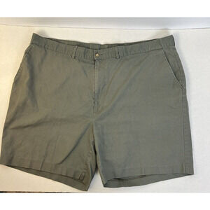 Haggar Shorts Men's 44 Cotton / Polyester Gray Flat Front Casual Outdoors Preppy